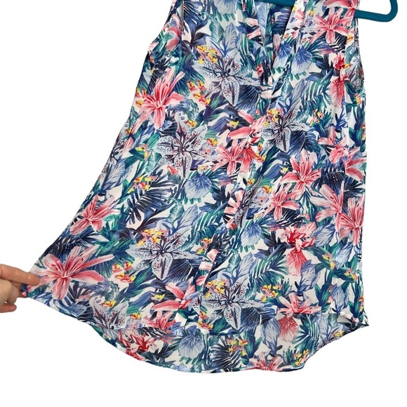 H&M Colorful Tropical Print Sleeveless Concealed Button Front Blouse - Picture 3 of 13